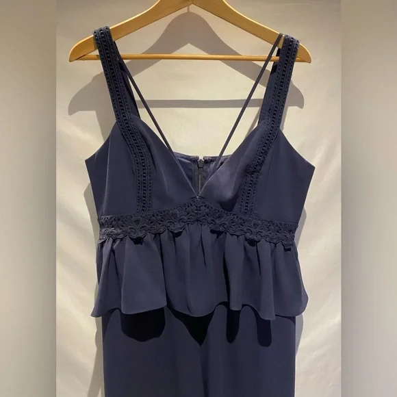 BCBGMaxAzria Wide-Leg Peplum Jumpsuit, Navy Blue, size L - Picture 4 of 12